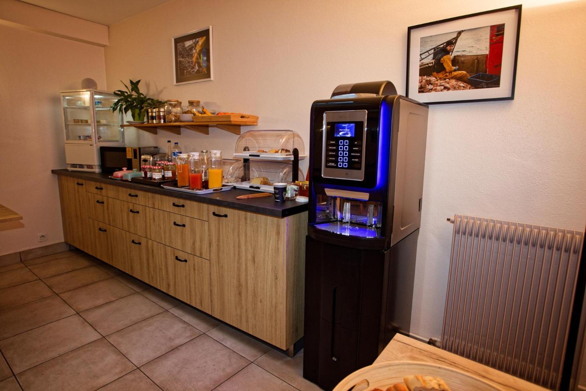 Contact Hotel - Hotel Le Lion D'Or Lamballe Buitenkant foto