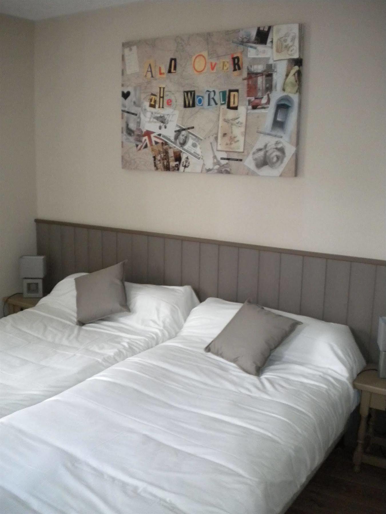 Contact Hotel - Hotel Le Lion D'Or Lamballe Buitenkant foto